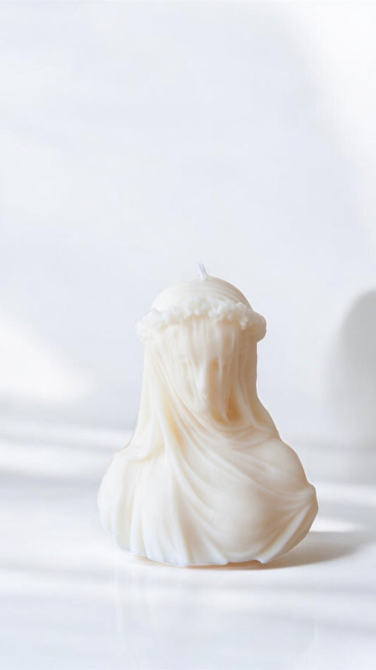 The Veiled Grace Candle